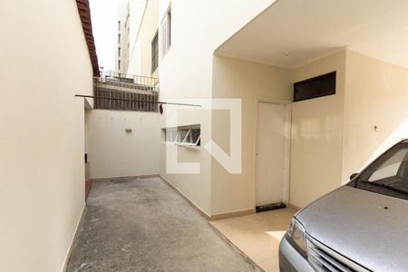 Garagem de casa para alugar com 3 quartos, 158m² em Vila Olímpia, São Paulo