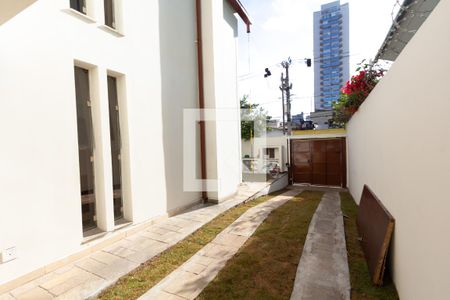 Garagem de casa para alugar com 3 quartos, 158m² em Vila Olímpia, São Paulo