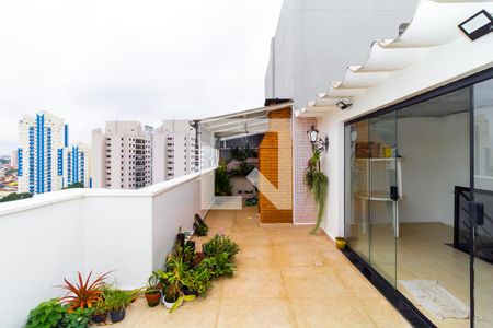 Apartamento à venda com 108m², 2 quartos e 1 vaga Apartamento à venda com 108m², 2 quartos e 1 vagaChurrasqueira / Terraço