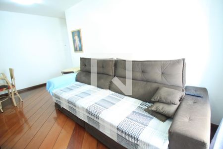 Sala de apartamento à venda com 3 quartos, 83m² em Vila Bertioga, São Paulo