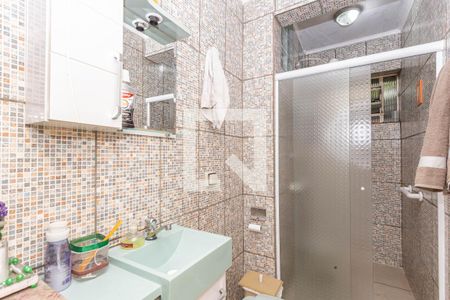 Banheiro de casa para alugar com 3 quartos, 50m² em Vila Caraguata, São Paulo