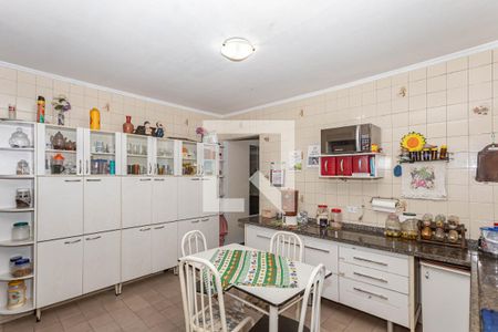 Cozinha de casa à venda com 3 quartos, 200m² em Vila Caraguata, São Paulo