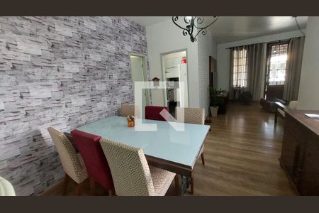 Casa à venda com 244m², 4 quartos e 2 vagascopa