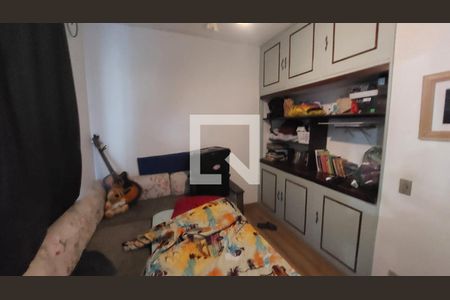 Casa à venda com 244m², 4 quartos e 2 vagassala 3