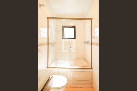 Casa à venda com 223m², 3 quartos e 3 vagasBanheiro - Suíte 