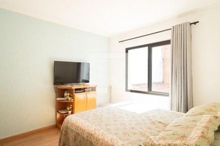 Casa à venda com 223m², 3 quartos e 3 vagasSuíte 