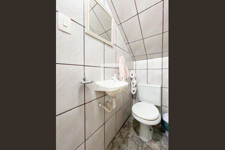 Casa à venda com 223m², 3 quartos e 3 vagasBanheiro de Serviço