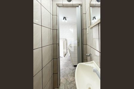 Casa à venda com 223m², 3 quartos e 3 vagasBanheiro de Serviço