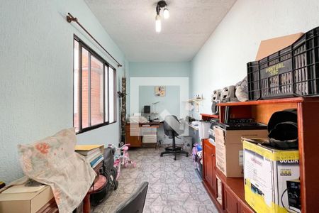 Casa à venda com 223m², 3 quartos e 3 vagasQuarto 