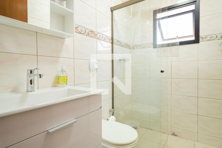 Casa à venda com 223m², 3 quartos e 3 vagasBanheiro Social 