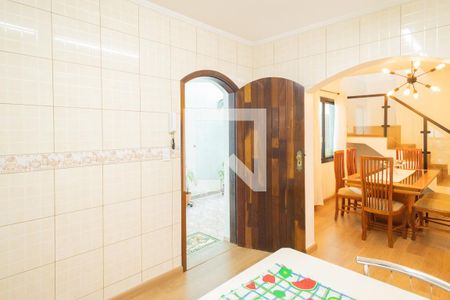 Casa à venda com 223m², 3 quartos e 3 vagasCozinha 