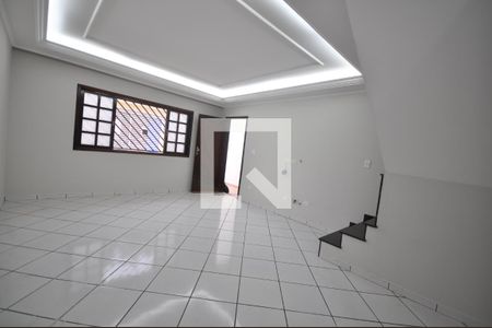 Sala de casa à venda com 3 quartos, 150m² em Vila Medeiros, São Paulo