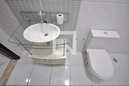 Lavabo de casa à venda com 3 quartos, 150m² em Vila Medeiros, São Paulo