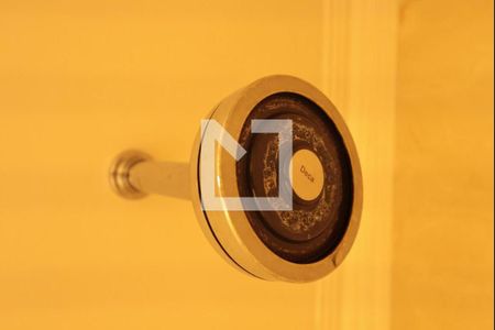 Apartamento à venda com 169m², 4 quartos e 3 vagasBanheiro da Suíte 2