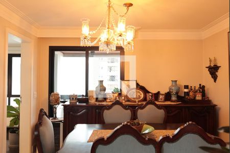 Apartamento à venda com 169m², 4 quartos e 3 vagasSala de jantar