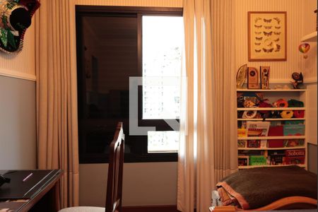 Apartamento à venda com 169m², 4 quartos e 3 vagasSuíte 2