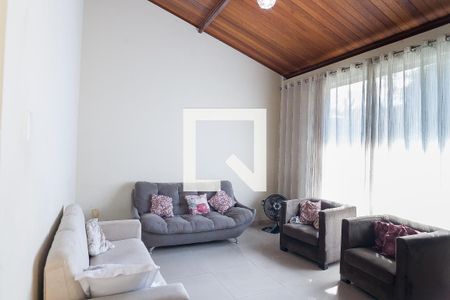 Sala de casa à venda com 3 quartos, 192m² em Cariocas, Nova Lima