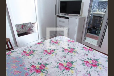 Casa à venda com 130m², 4 quartos e 2 vagasSuíte