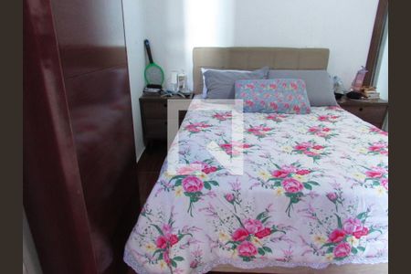 Casa à venda com 130m², 4 quartos e 2 vagasSuíte