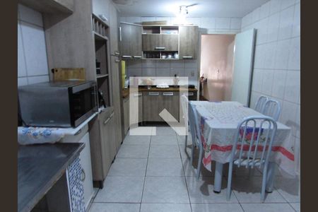 Casa à venda com 130m², 4 quartos e 2 vagasCozinha