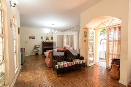 Sala de casa para alugar com 3 quartos, 236m² em Vila Trujillo, Sorocaba