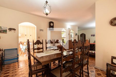 Sala de casa para alugar com 3 quartos, 236m² em Vila Trujillo, Sorocaba