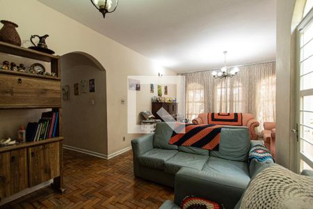 Sala de casa para alugar com 3 quartos, 236m² em Vila Trujillo, Sorocaba