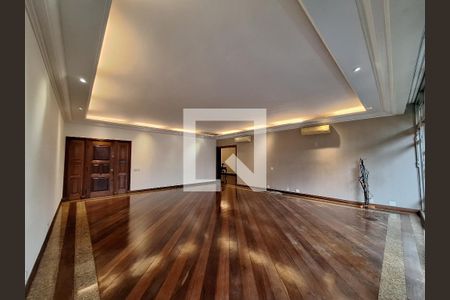 Sala de apartamento para alugar com 4 quartos, 345m² em Laranjeiras, Rio de Janeiro