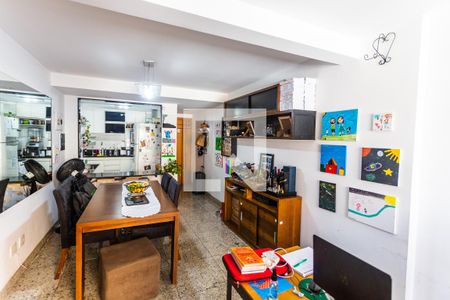 Sala de apartamento à venda com 3 quartos, 80m² em Silveira, Belo Horizonte