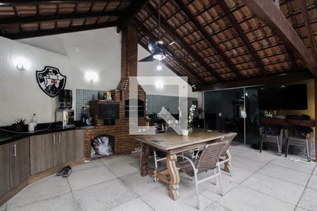 Casa de condomínio para alugar com 606m², 4 quartos e 2 vagasÁrea gourmet