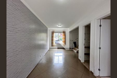 Casa de Condomínio para alugar com 3 quartos, 128m² em Jardim São Luís, São Paulo