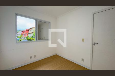 Quarto 1 de casa de condomínio para alugar com 3 quartos, 128m² em Jardim São Luís, São Paulo