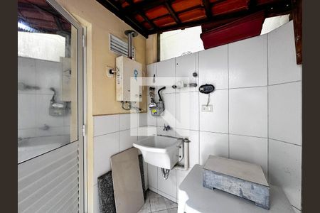 Casa de condomínio para alugar com 128m², 3 quartos e 2 vagasÁrea de Serviço