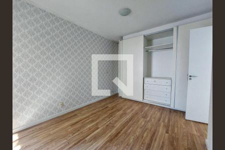 Suíte de casa de condomínio à venda com 3 quartos, 128m² em Jardim São Luís, São Paulo
