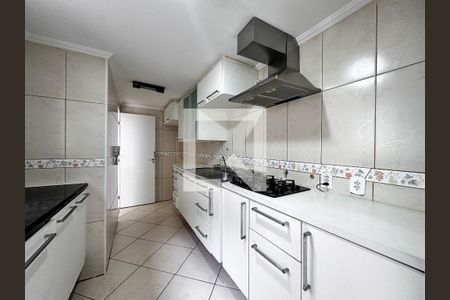 Casa de condomínio para alugar com 128m², 3 quartos e 2 vagasCozinha