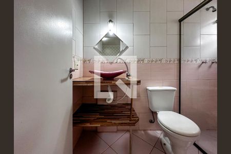 Casa de condomínio para alugar com 128m², 3 quartos e 2 vagasBanheiro Suíte