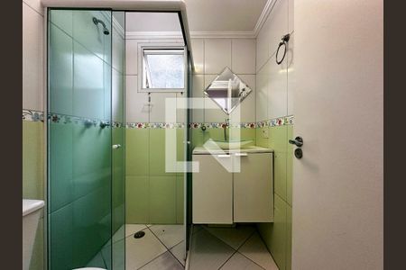 Casa de condomínio para alugar com 128m², 3 quartos e 2 vagasBanheiro Social