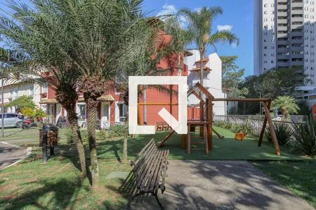 Casa de condomínio para alugar com 128m², 3 quartos e 2 vagasPlayground