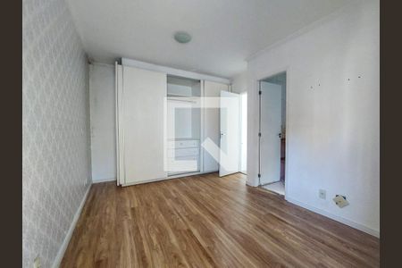 Suíte de casa de condomínio à venda com 3 quartos, 128m² em Jardim São Luís, São Paulo