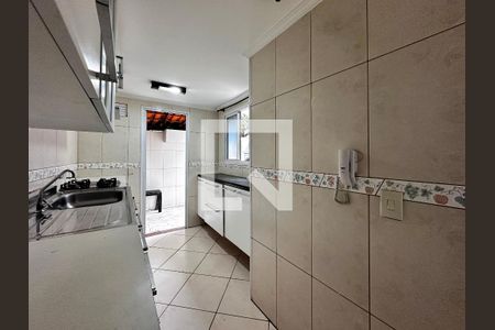 Casa de condomínio para alugar com 128m², 3 quartos e 2 vagasCozinha