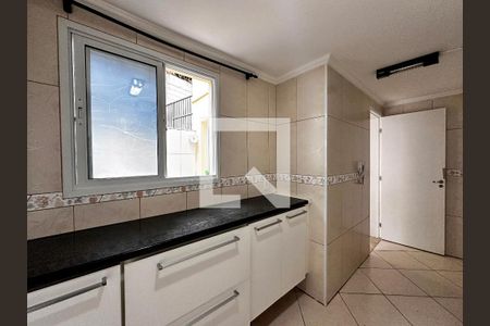 Casa de condomínio para alugar com 128m², 3 quartos e 2 vagasCozinha