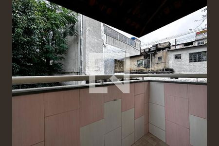 Casa de condomínio para alugar com 128m², 3 quartos e 2 vagasSacada Suíte