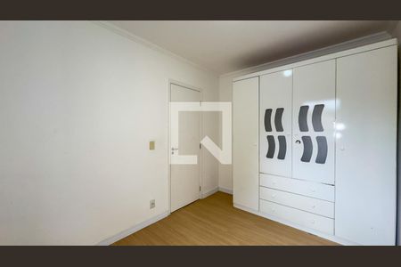 Quarto 1 de casa de condomínio para alugar com 3 quartos, 128m² em Jardim São Luís, São Paulo