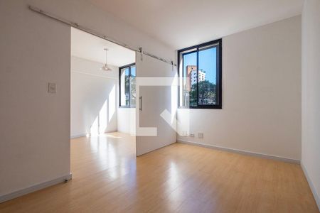 Quarto de apartamento para alugar com 1 quarto, 43m² em Vila Madalena, São Paulo