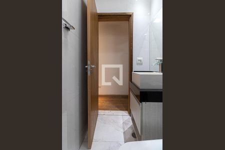 Casa à venda com 260m², 3 quartos e 2 vagasBanheiro Social