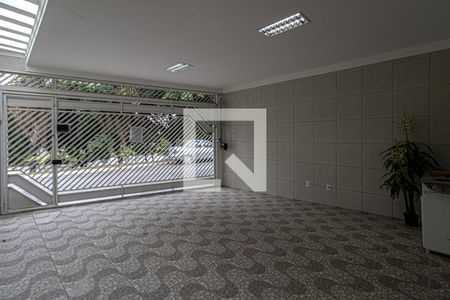 Casa à venda com 260m², 3 quartos e 2 vagasgaragem