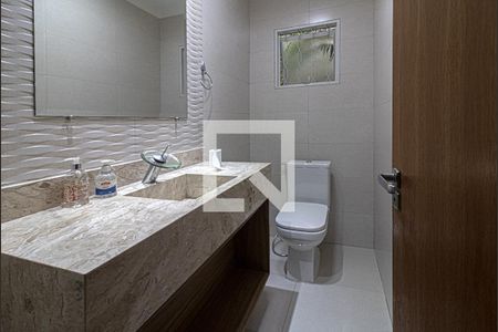 lavabo_1 de casa à venda com 3 quartos, 260m² em Parque Bristol, São Paulo