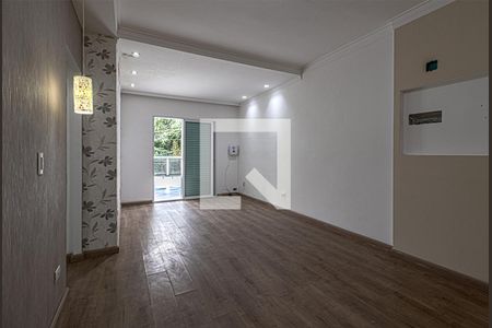 Casa à venda com 260m², 3 quartos e 2 vagasSuíte