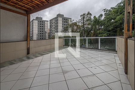 Casa à venda com 260m², 3 quartos e 2 vagasterraço na suíte