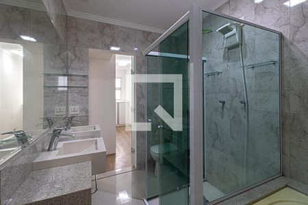 Casa à venda com 260m², 3 quartos e 2 vagasbanheiro na suíte